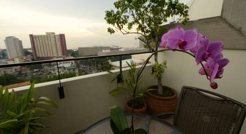 Orchid Garden Suites