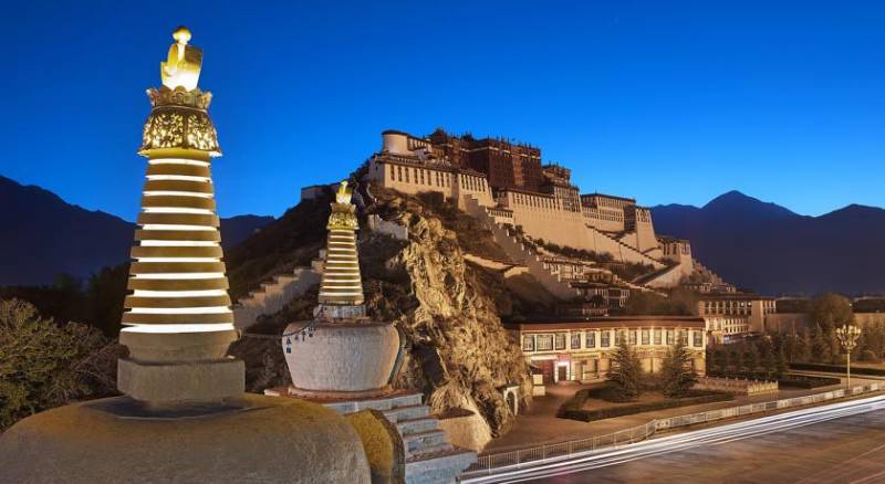 Shangri-La Lhasa Hotel