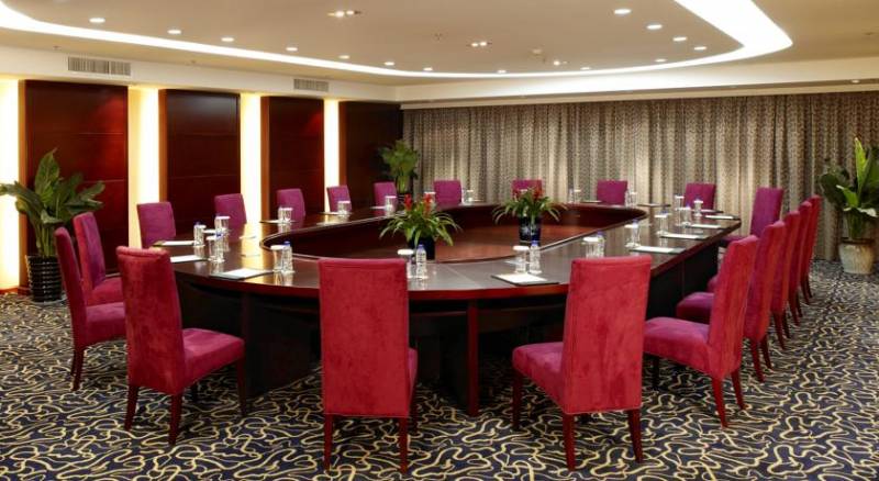 Shenyang Rich Gate Hotel