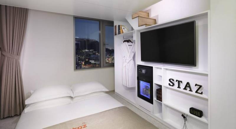 Staz Hotel Myeongdong 2