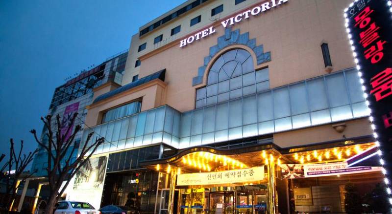 Victoria Hotel