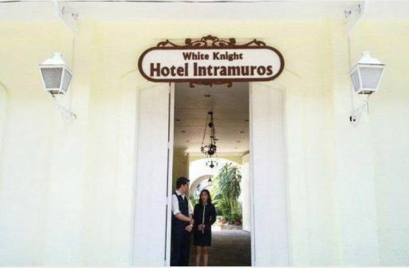 White Knight Hotel Intramuros