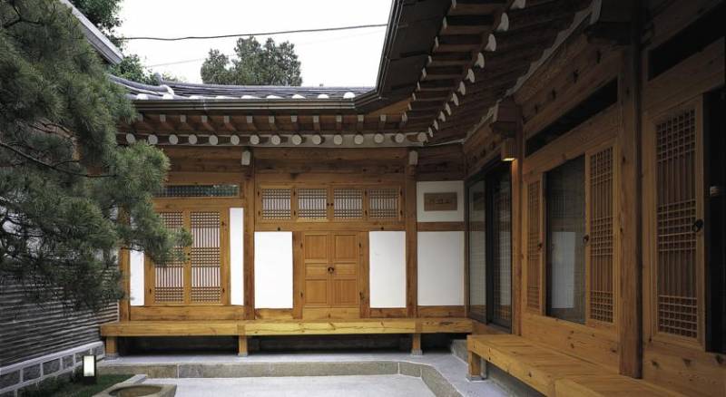 Xiwoo Hanok Guesthouse