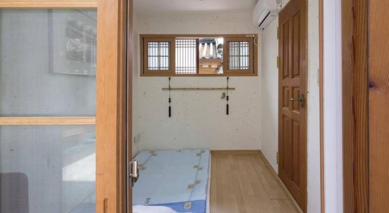 Xiwoo Hanok Guesthouse