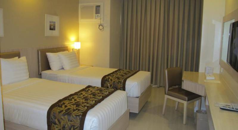 Zerenity Hotel & Suites