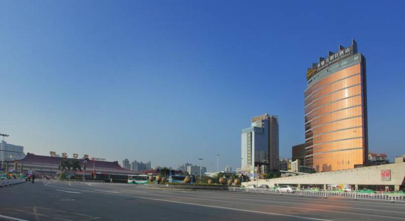 Zhuhai Charming Holiday Hotel