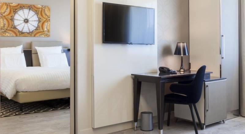 AC Hotel Paris Porte Maillot by Marriott