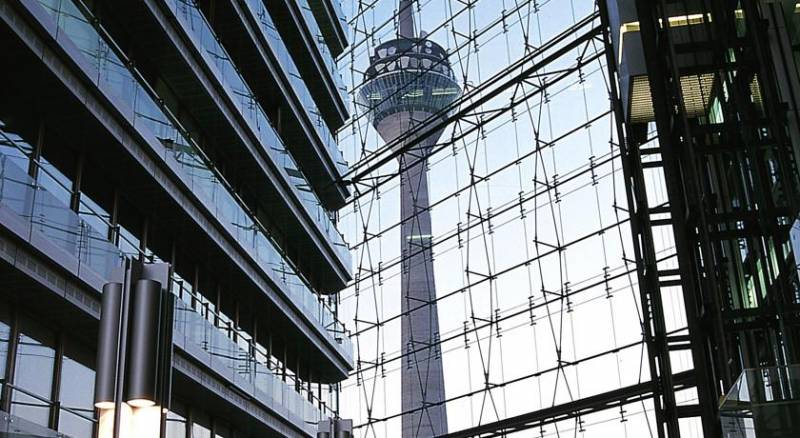 Courtyard by Marriott Duesseldorf Hafen