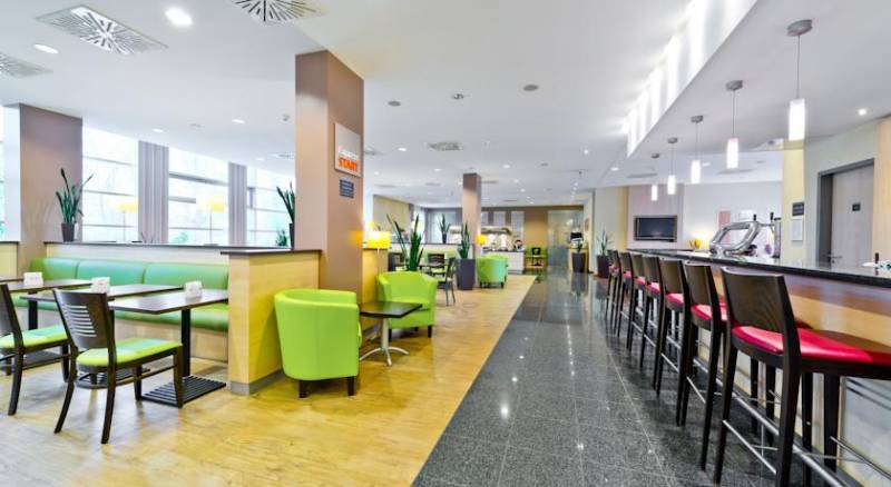 Holiday Inn Express Frankfurt Messe