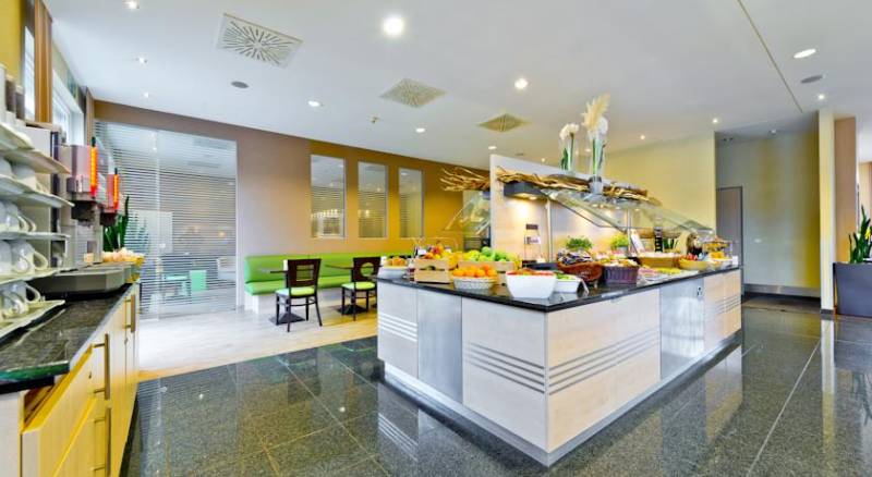 Holiday Inn Express Frankfurt Messe