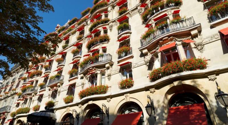 Hotel Plaza Athenee Paris