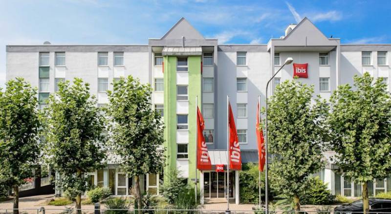 Ibis Hotel Frankfurt Messe West