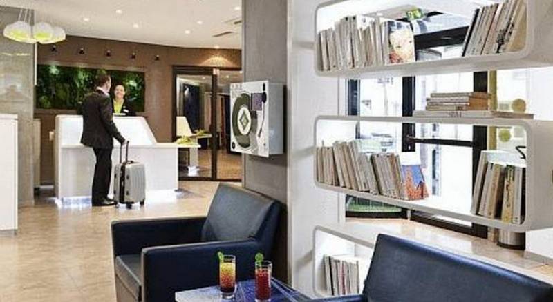 Ibis Styles Paris Tolbiac Bibliotheque