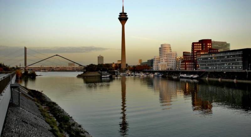 Innside by Meliá Düsseldorf Hafen