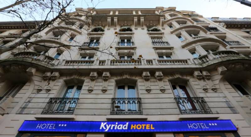 Kyriad Paris 18 - Porte de Clignancourt - Montmartre