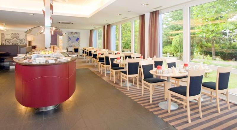 Park Inn by Radisson Düsseldorf Süd