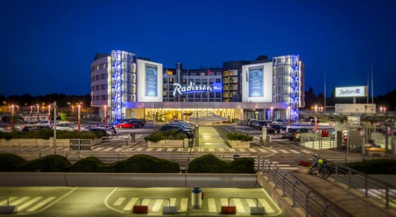 Radisson Blu Hotel, Hamburg Airport