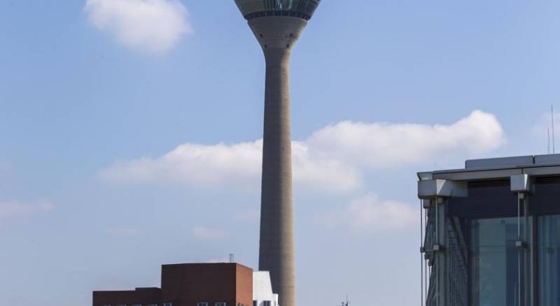 Radisson Blu Media Harbour Hotel, Düsseldorf