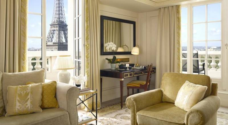 Shangri-La Hotel, Paris