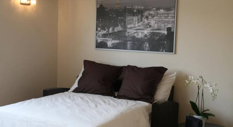 Short Stay Paris Apartments