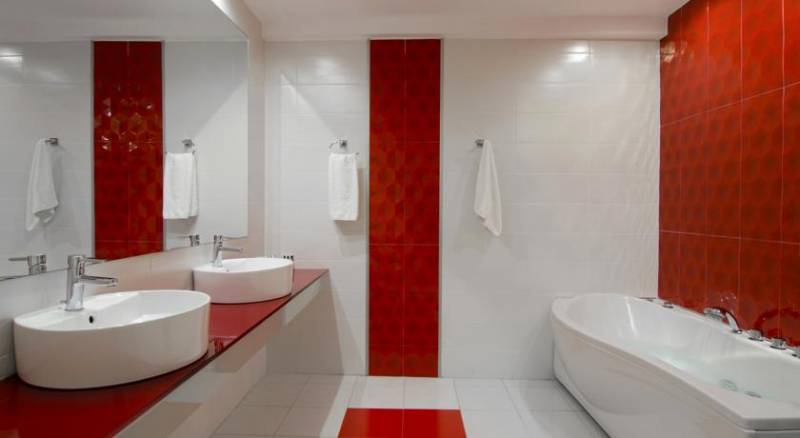 Athens Status Suites