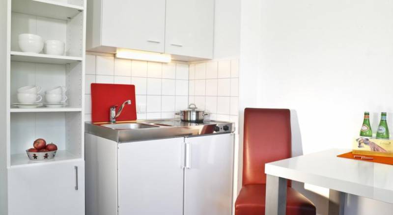 Frederics Serviced Apartments SMART Dantestr