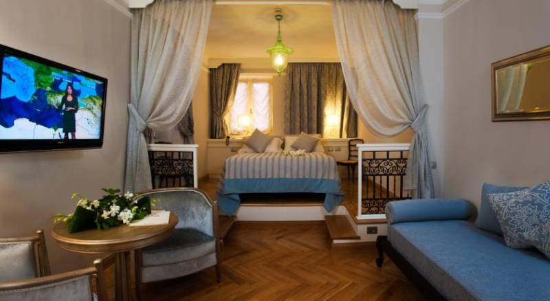 Grand Hotel Savoia