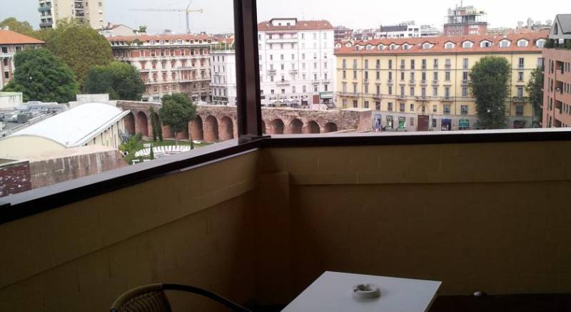 Hotel Arco Romana