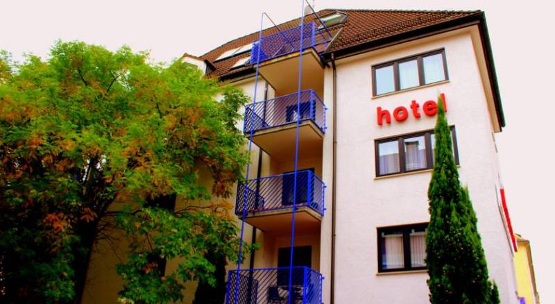 Hotel Astoria am Urachplatz