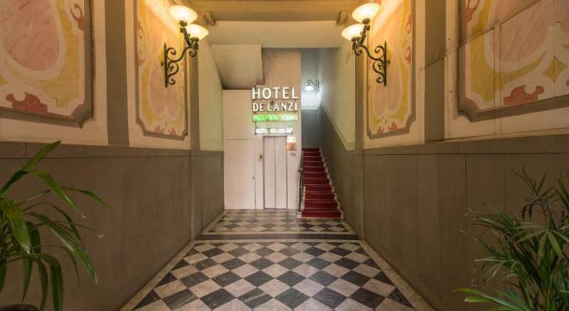 Hotel De Lanzi