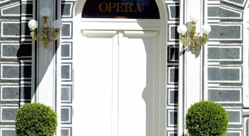 Hotel Opera