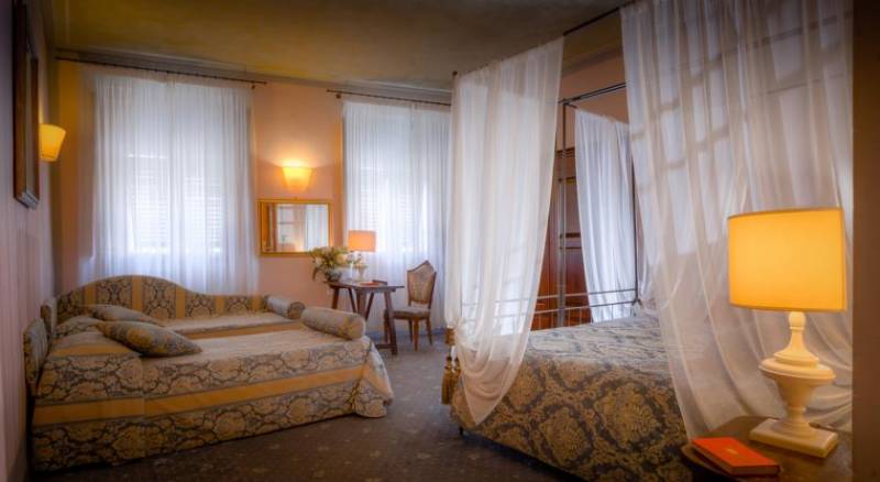 Hotel Palazzo dal Borgo