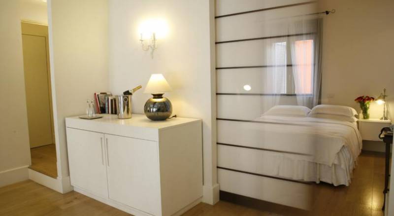 Milano Suites