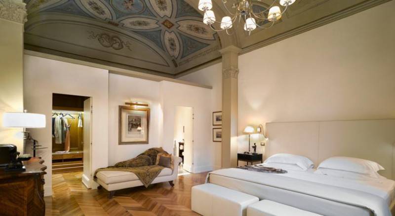 Relais Santa Croce by Baglioni Hotels