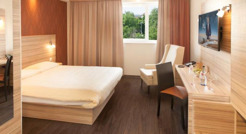 Star Inn Hotel Stuttgart Airport-Messe