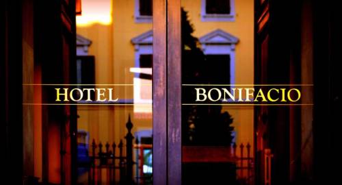 Hotel Bonifacio