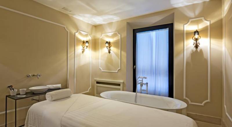 Aldrovandi Villa Borghese - The Leading Hotels of the World