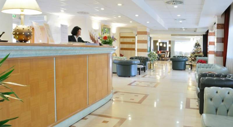Hotel Oly