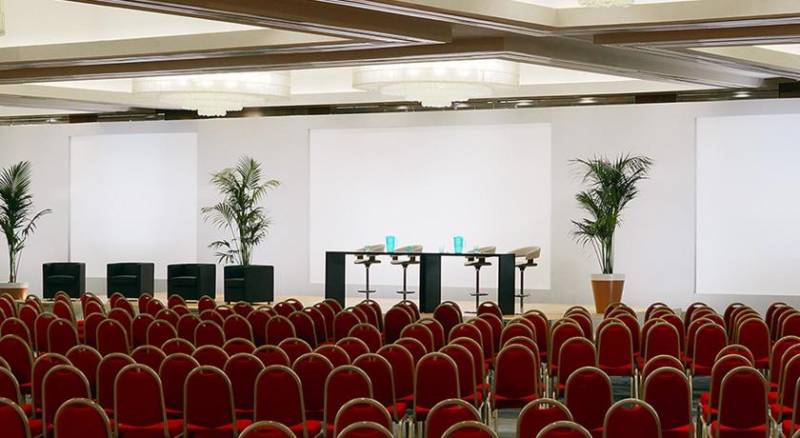 Sheraton Roma Hotel & Conference Center