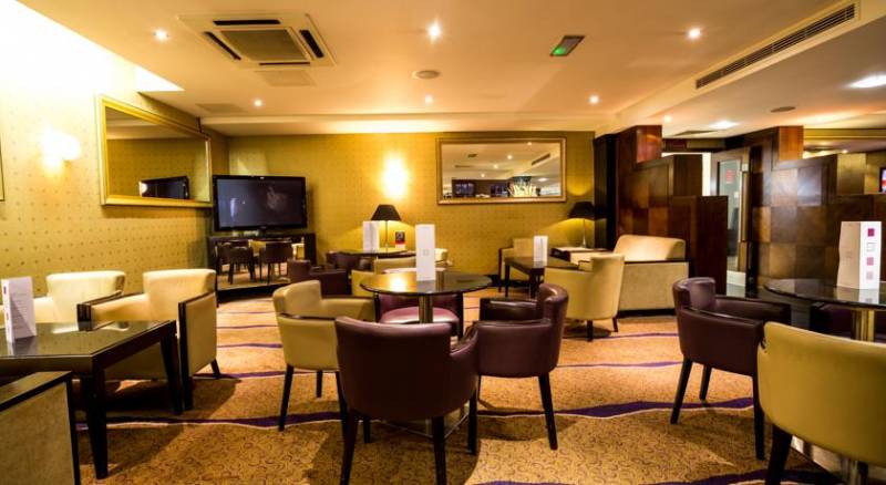 Crowne Plaza London Ealing