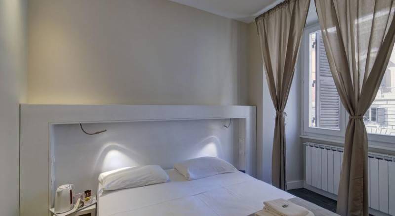 Ecce Roma Suites