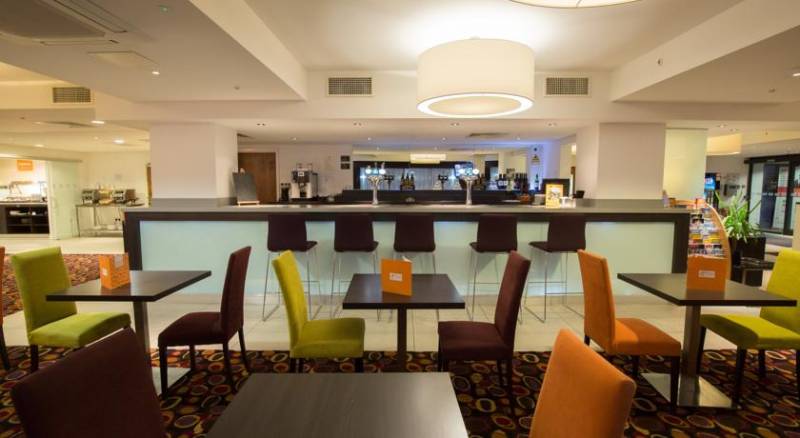 Holiday Inn Express Birmingham–South A45