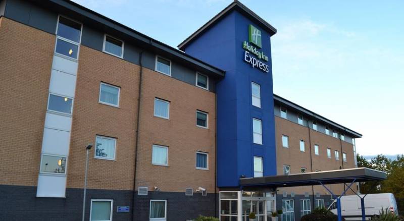 Holiday Inn Express Birmingham Star City