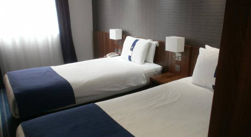 Holiday Inn Express London City