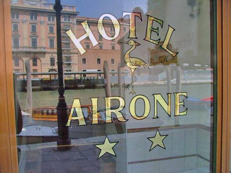 Hotel Airone