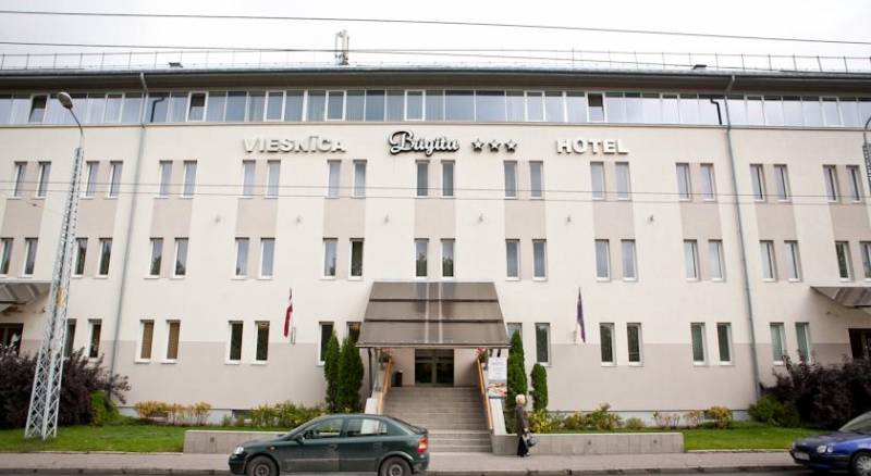 Kolonna Hotel Brigita