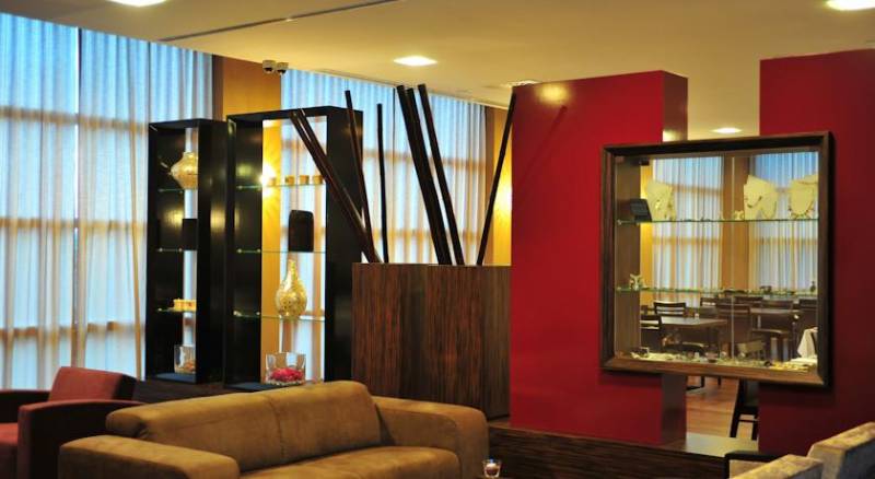 Axis Porto Business & Spa Hotel