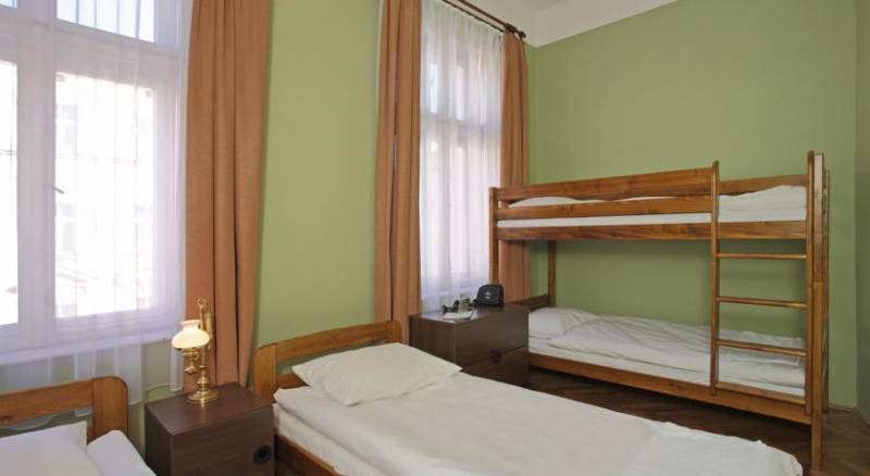 Enigma Hostel