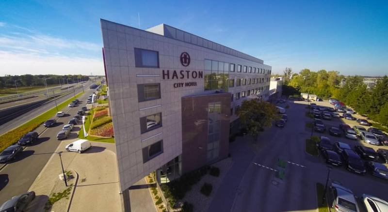 Haston City Hotel