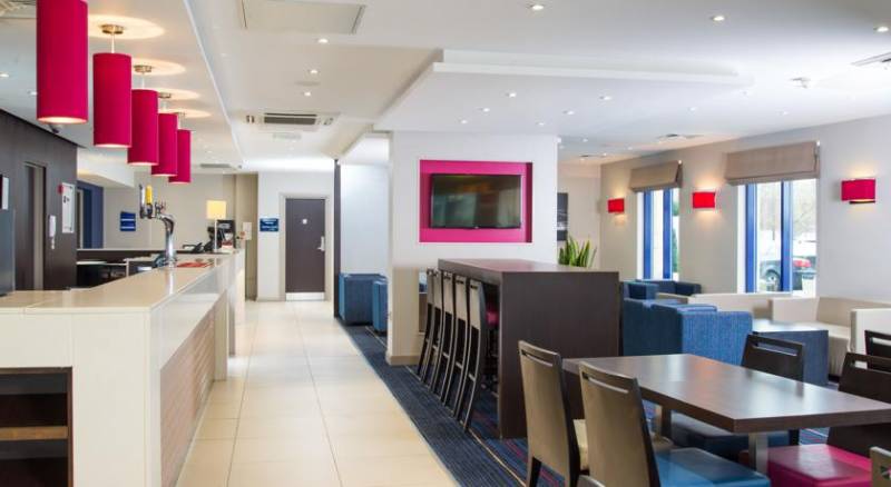 Holiday Inn Express London - Wandsworth